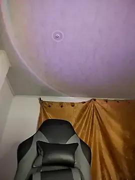 NAMISQUIRTT from StripChat is Freechat