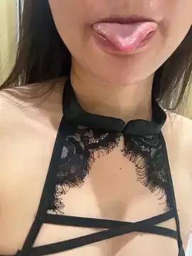 NaNi-XxX from StripChat is Freechat