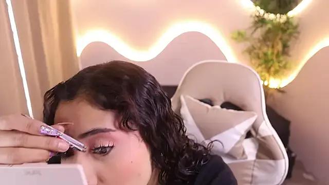 nanii_velvett from StripChat is Freechat