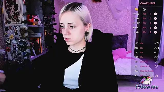 Checkout girls naked models with similar nickname. Cute sexy Free Models.