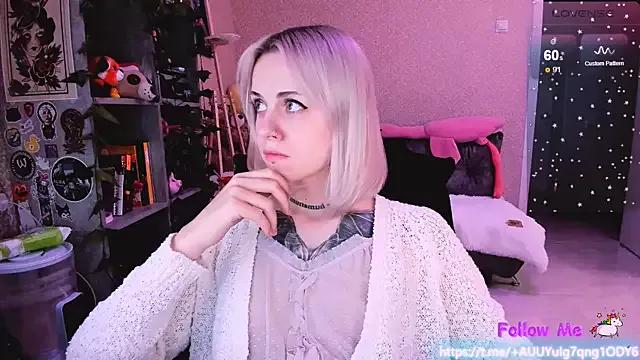 Checkout girls naked models with similar nickname. Cute sexy Free Models.