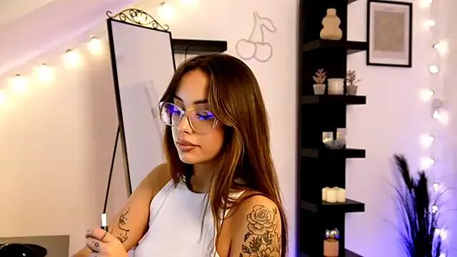 Checkout girls naked models with similar nickname. Cute sexy Free Models.