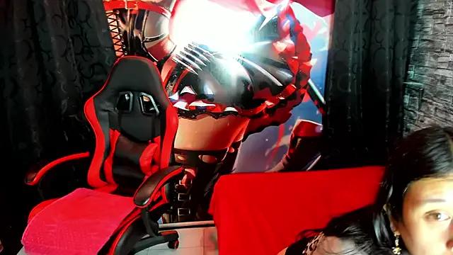 NaomyAngel from StripChat is Freechat