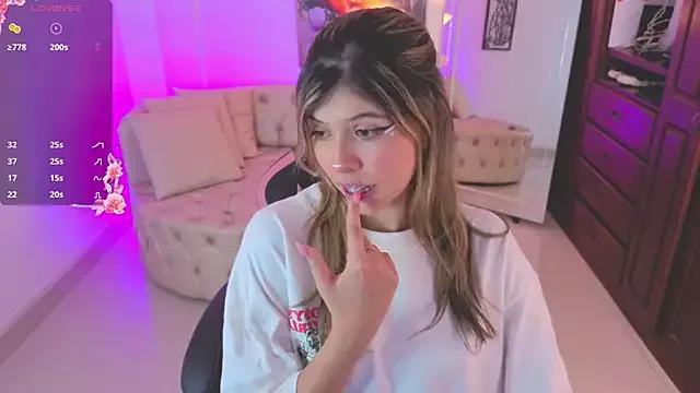 NATAASHA___ from StripChat