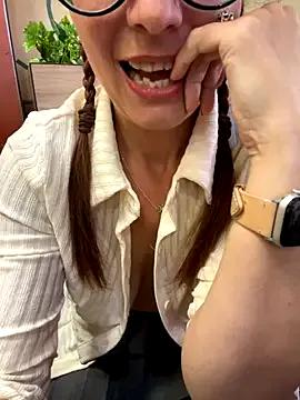 NataKitten from StripChat