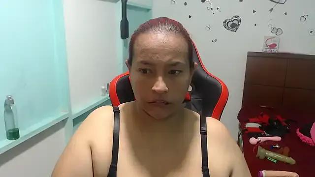 NatalySexxxMilk from StripChat is Freechat