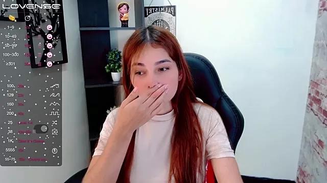 Natasha_Ferrec from StripChat