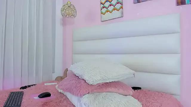 Checkout girls naked models with similar nickname. Cute sexy Free Models.