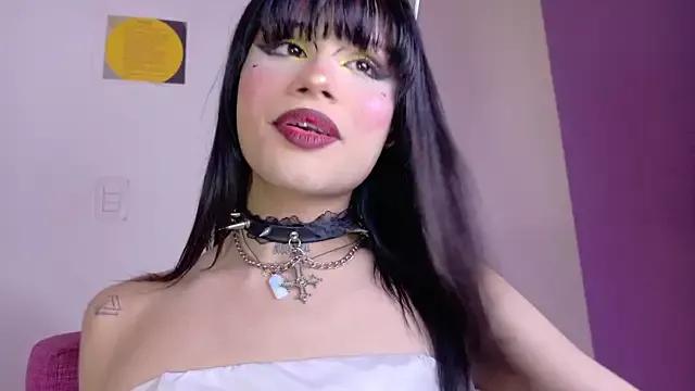 NATASHAA_WINZ from StripChat