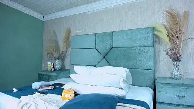 NatashaLimaa from StripChat is Freechat