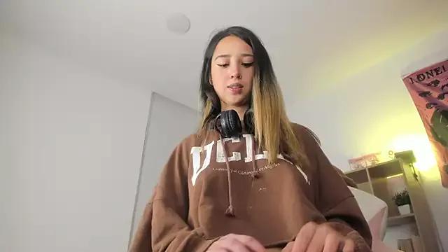 Natasna2 from StripChat