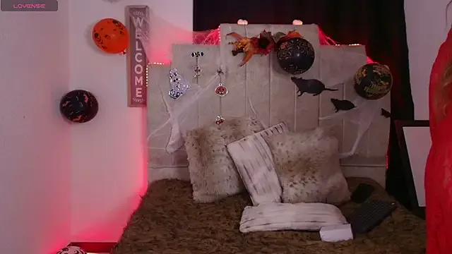 Nathaly_stepmom49 from StripChat is Freechat