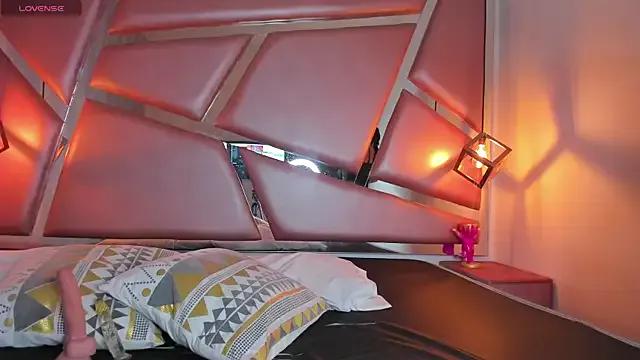 NATHALYMILLER_VC from StripChat is Freechat