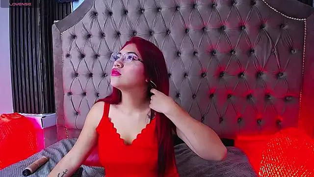 Naughty_Madisson from StripChat is Freechat