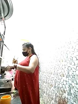 naughty_nataasa from StripChat is Freechat