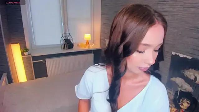 NedraLober from StripChat is Freechat