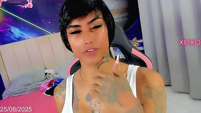 Nella_Dolls from StripChat