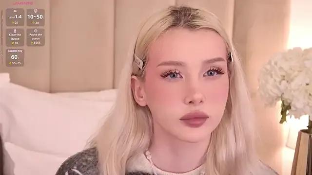 Checkout girls naked models with similar nickname. Cute sexy Free Models.