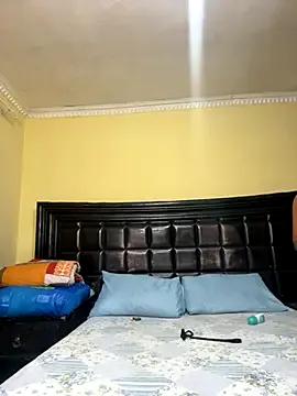 NiaLong21_ from StripChat is Freechat