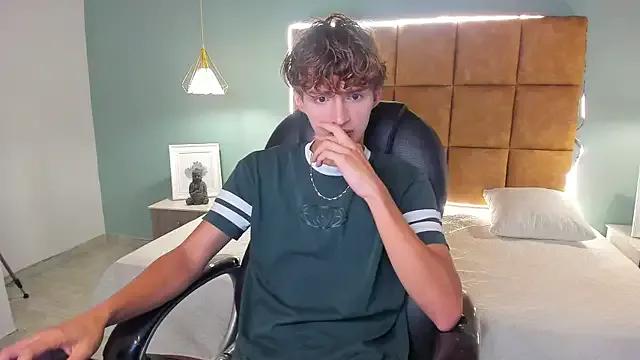 NicolasFerrer18 from StripChat is Freechat