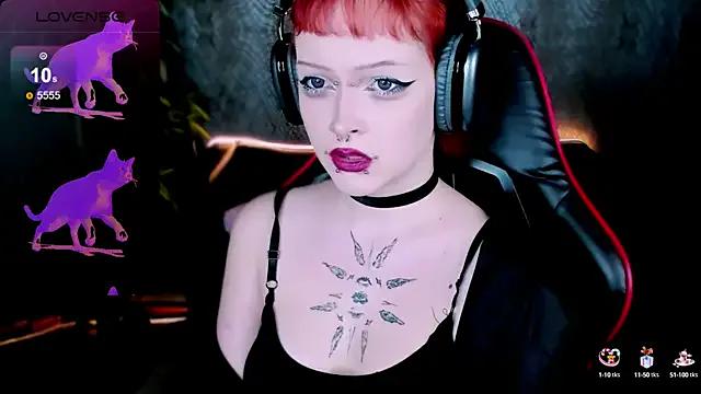 NicoleFlloret from StripChat is Freechat