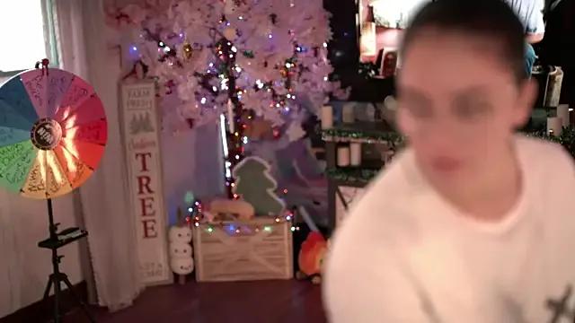 Nikki_Torres from StripChat is Freechat