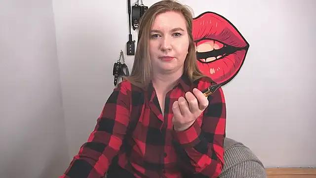 NikkiTease from StripChat