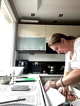 NikoLmyy from StripChat is Freechat