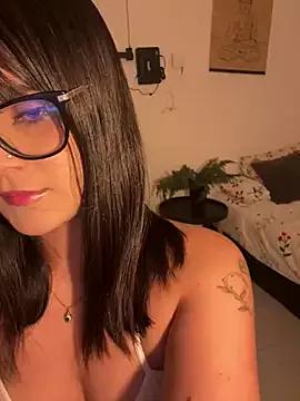 nikoru_sakura from StripChat is Freechat