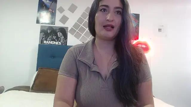 Nina_Smithx from StripChat is Freechat