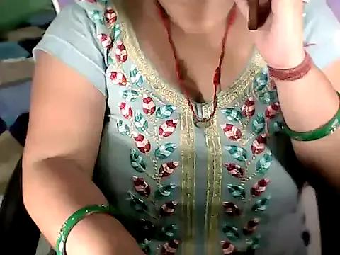 NISHA_JAAN01 from StripChat is Freechat