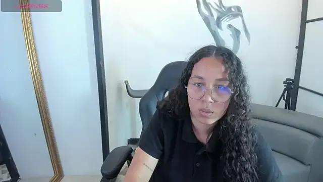Checkout girls naked models with similar nickname. Cute sexy Free Models.