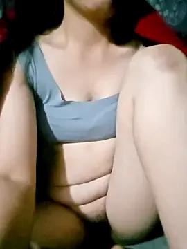 Noelle-e from StripChat is Freechat