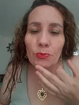nohak_model from StripChat is Freechat