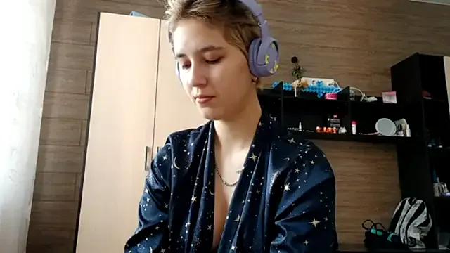 Checkout girls naked models with similar nickname. Cute sexy Free Models.