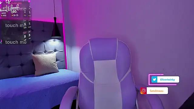 OliverTwinky from StripChat is Freechat