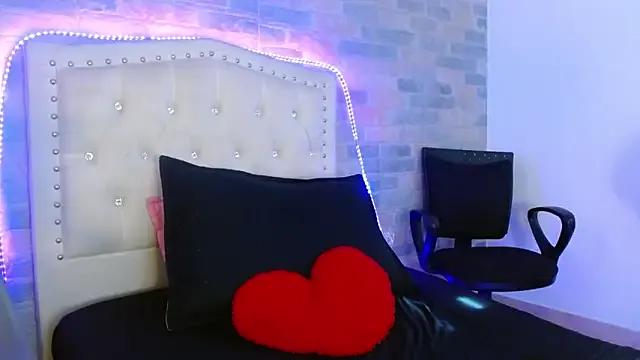 oliviarichard_ from StripChat is Freechat