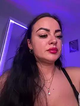 Oliviaroselive from StripChat is Freechat