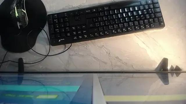 Oliviia_ch from StripChat is Freechat