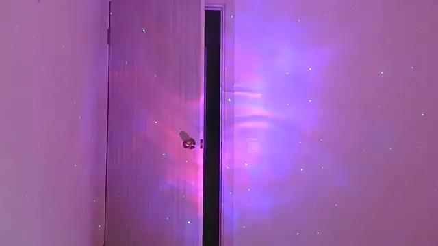 Omivelle from StripChat is Freechat