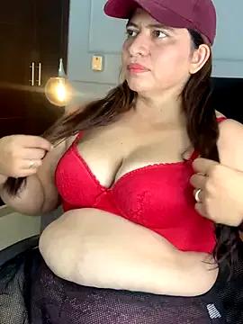 Orianabluee_ from StripChat is Freechat