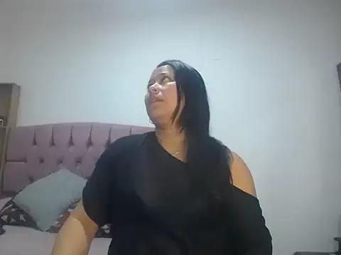 PamelaMartin from StripChat is Freechat