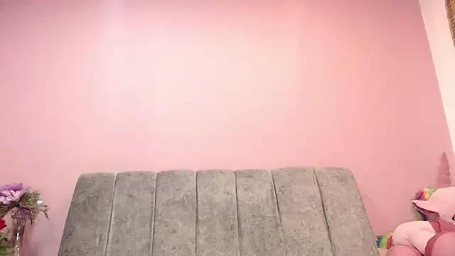PaulinaColeman from StripChat is Freechat