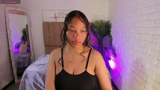 Penelope_tay1 from StripChat