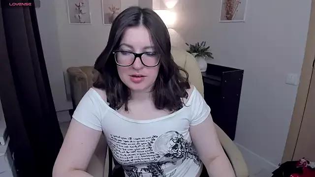 Checkout girls naked models with similar nickname. Cute sexy Free Models.