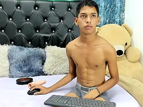 Peter_xs from StripChat