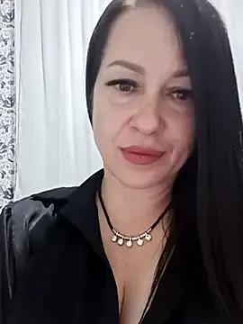 PetiteBrunieX from StripChat is Freechat