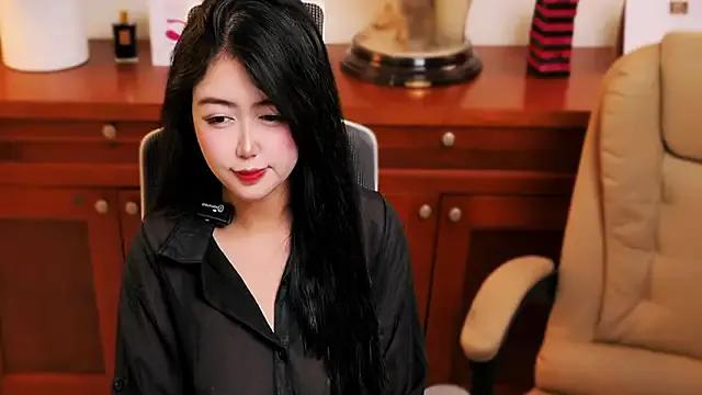 Pickmegirl_999 from StripChat is Freechat