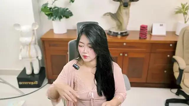 Pickmegirl_999 from StripChat is Freechat