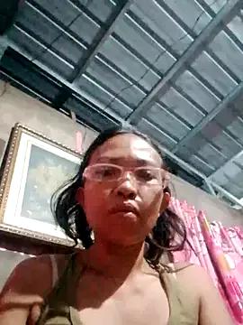 pinayhotii from StripChat is Freechat